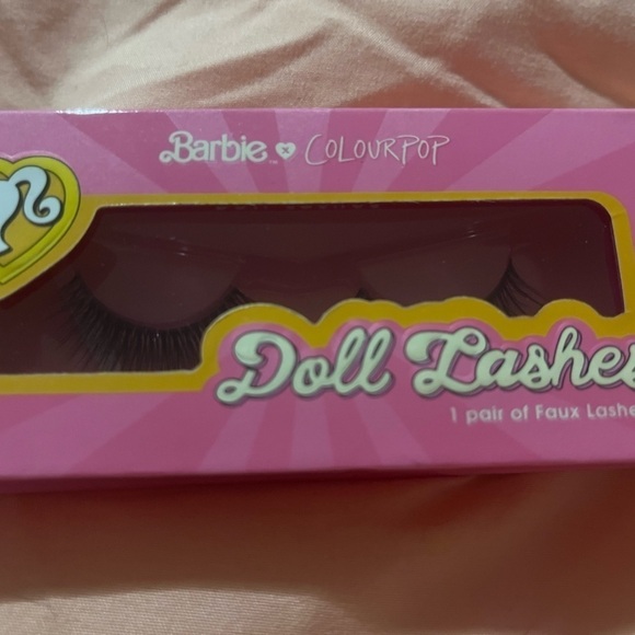 ⭐️Host Pickx2⭐️Barbie lashes - Picture 2 of 2